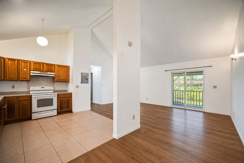 Unmatched flexibility meets prime location. Situated in the - photo 18
