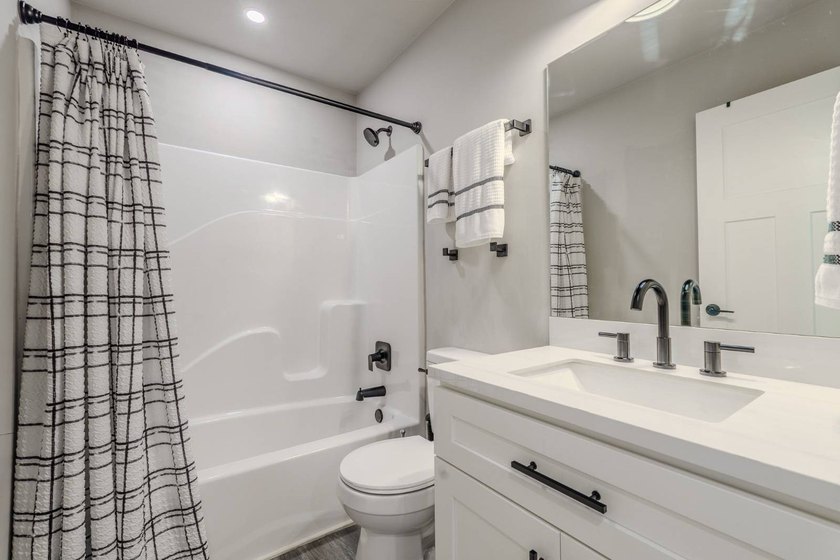 STOP! Call the listing agent to get priority access, built-in - photo 21