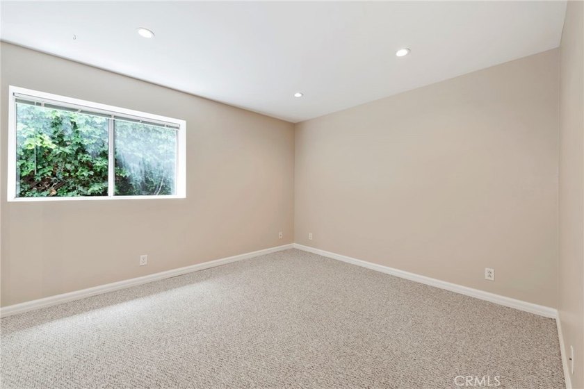 Large single family home in a great location in the Hermosa - photo 22