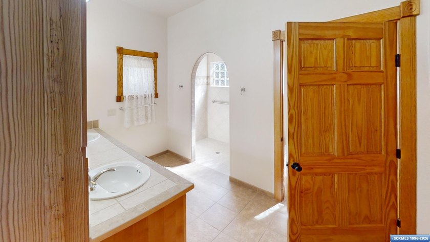 Charming Southwestern-style 3BD/2BA home off N Swan, surrounded - photo 23
