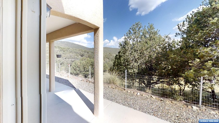 Charming Southwestern-style 3BD/2BA home off N Swan, surrounded - photo 30