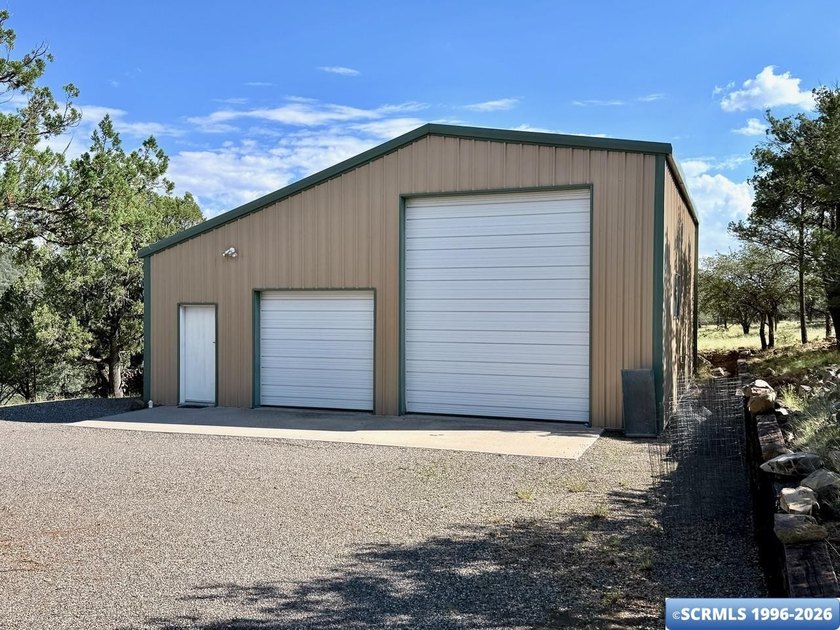 Charming Southwestern-style 3BD/2BA home off N Swan, surrounded - photo 33