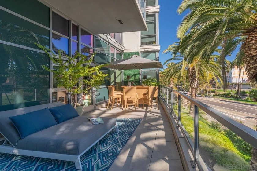 ARIA, top of Cortez Hill. Fabulous residence w/14' floor windows - photo 5
