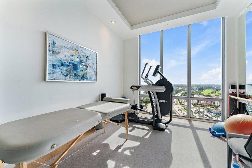 This amazing penthouse suite occupies the entire top floor of - photo 30