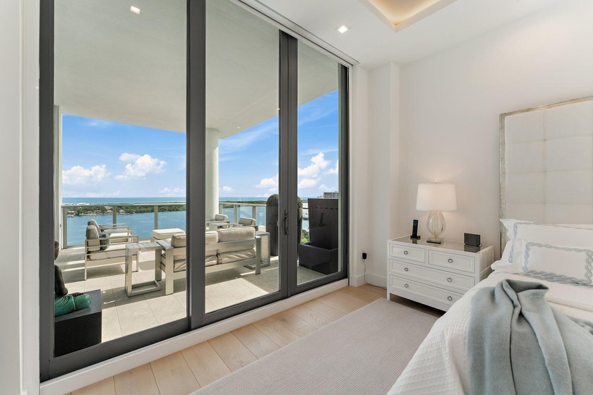 This amazing penthouse suite occupies the entire top floor of - photo 35