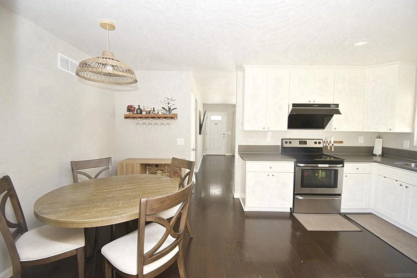 UPGRADED SINGLE STORY 3 BEDROOM AT TUCKED AWAY AT END OF - photo 4