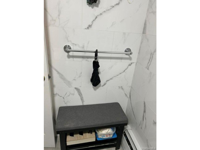 House for sale - photo 9