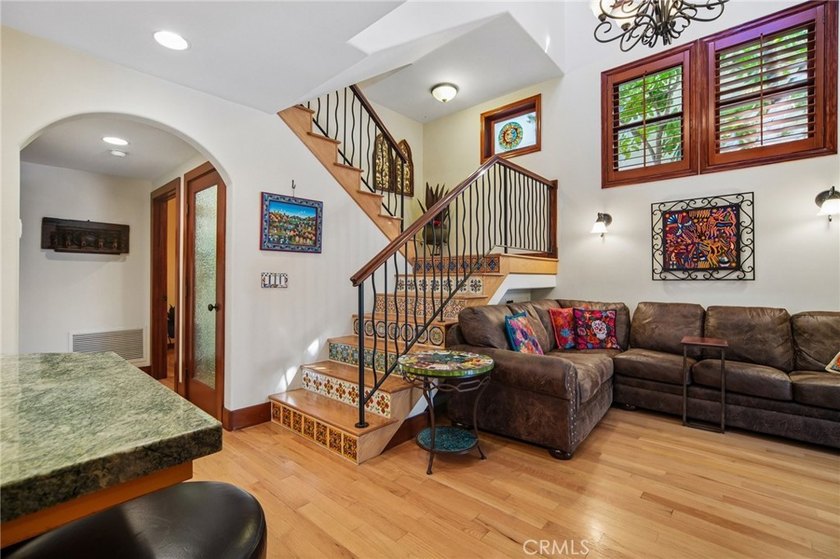 Discover the best of Belmont Shore living in this beautifully - photo 15