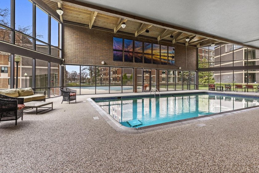 HUGE PRICE REDUCTION!!! Ready to move in....Not very many of - photo 4