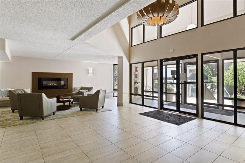 HUGE PRICE REDUCTION!!! Ready to move in....Not very many of - photo 9