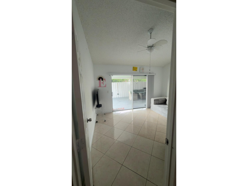 Location, Location....Seller is giving 3% towards buyers closing - photo 18