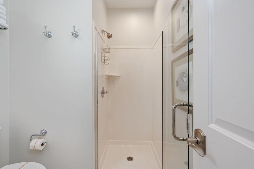 THE PERFECT BEACH CONDO, PRICE IMPROVEMENT! Located in the heart - photo 25