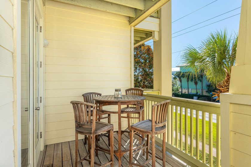 THE PERFECT BEACH CONDO, PRICE IMPROVEMENT! Located in the heart - photo 35