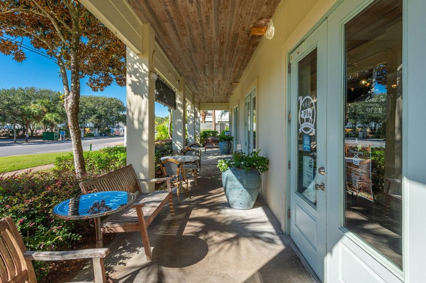 THE PERFECT BEACH CONDO, PRICE IMPROVEMENT! Located in the heart - photo 45