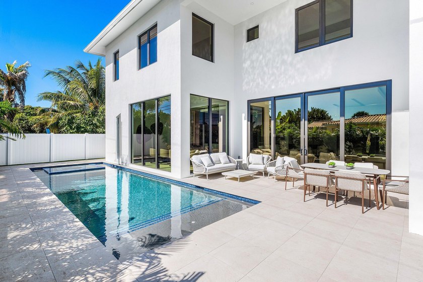 Located in Boca Raton's coveted Golden Triangle, this - photo 11