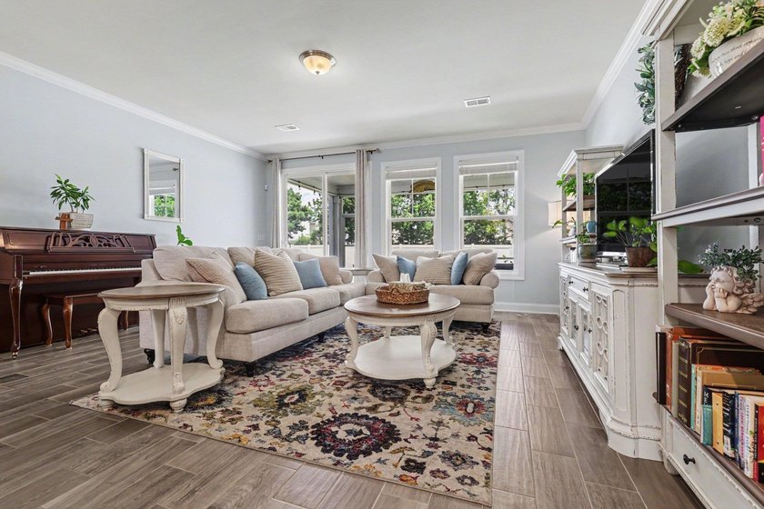 RARE -MAIN LEVEL PRIMARY SUITE ! Boasting over 3200 sq ft of - photo 10