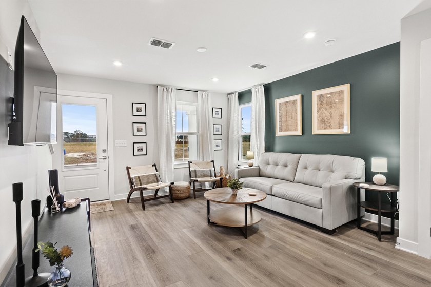 Experience the best of low maintenance living and coastal luxury - photo 8
