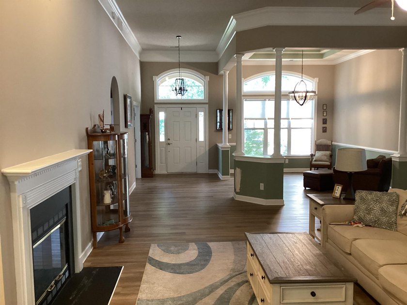 If its space you need, then here's your home. 4 bedrooms with 4 - photo 5
