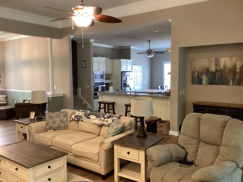 If its space you need, then here's your home. 4 bedrooms with 4 - photo 10