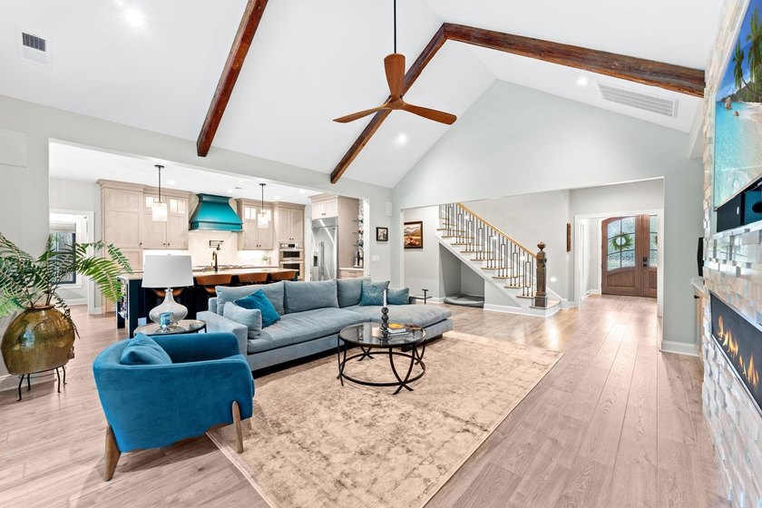 Nestled on 1.5 acres in Bellwood Landing, this custom-built home - photo 4