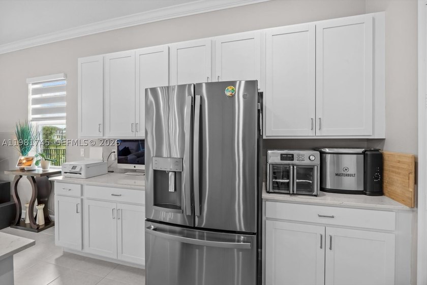 Welcome to this beautifully designed Key Largo floor plan - photo 12