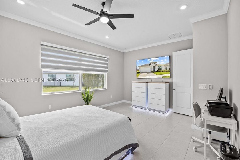 Welcome to this beautifully designed Key Largo floor plan - photo 22