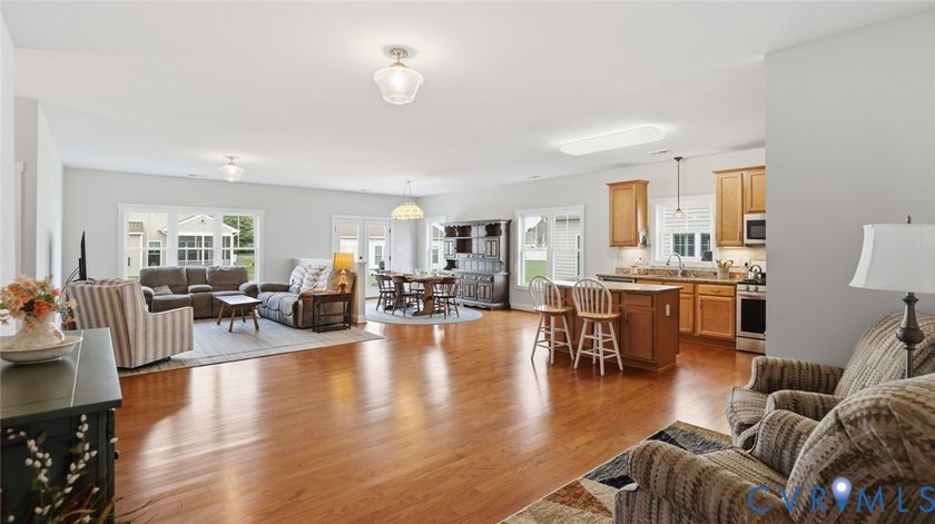 Welcome to this beautifully maintained single-level home in the - photo 8