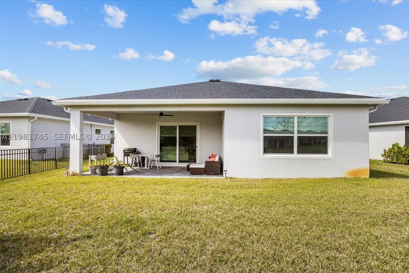 Welcome to this beautifully designed Key Largo floor plan - photo 42