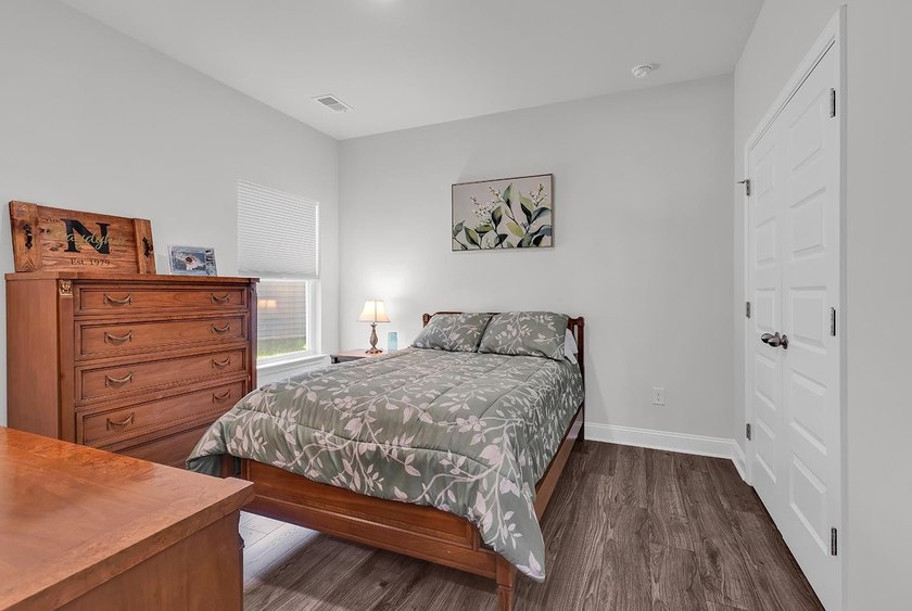 LOVELY HOME WITH WATER VIEW!! Forestbrook Estates represents a - photo 8