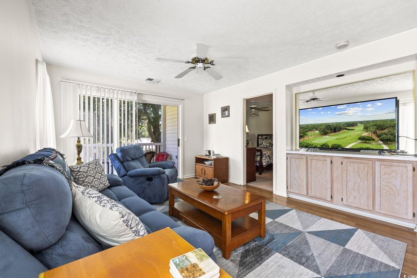 MOVE IN READY! FULLY FURNISHED! This beautiful end unit condo is - photo 6