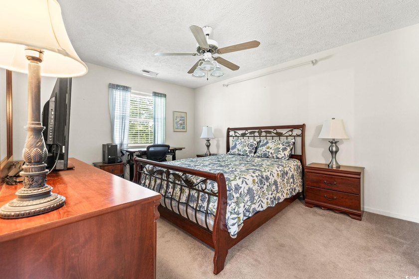 MOVE IN READY! FULLY FURNISHED! This beautiful end unit condo is - photo 10