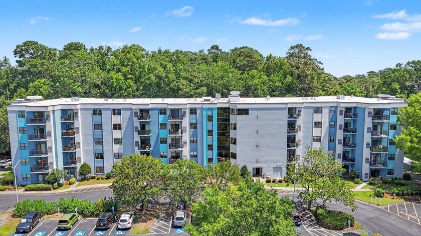Welcome to your dream condo in the thriving 55+ Covenant Towers - photo 3