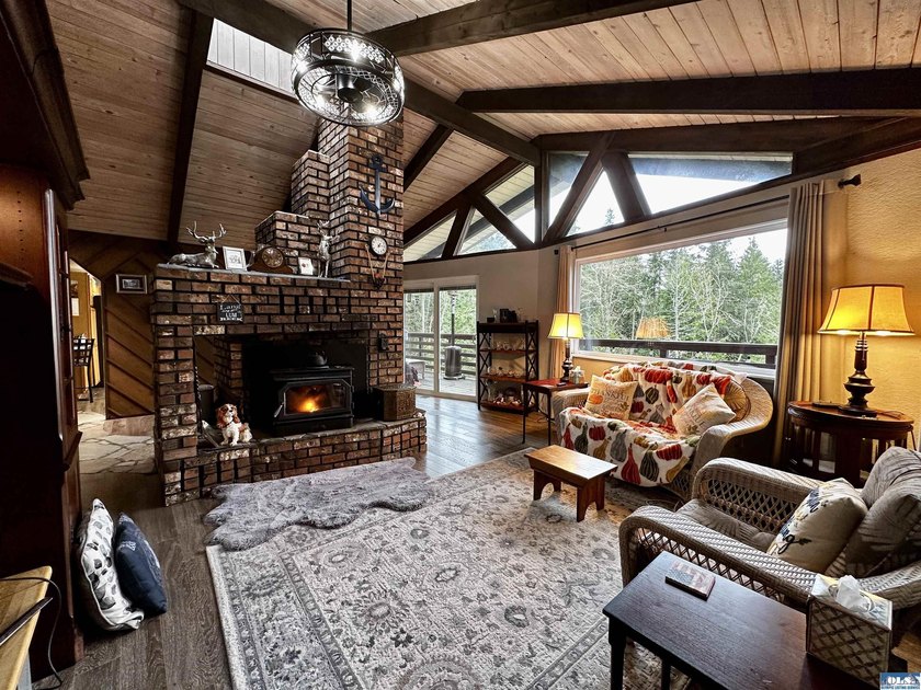 Set on over 5 private acres, this distinctive 2270sf home blends - photo 31