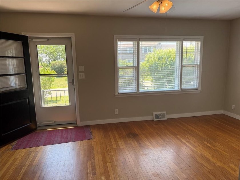 Charming Ranch with Water Views in Desirable Sand Hill Cove - photo 10