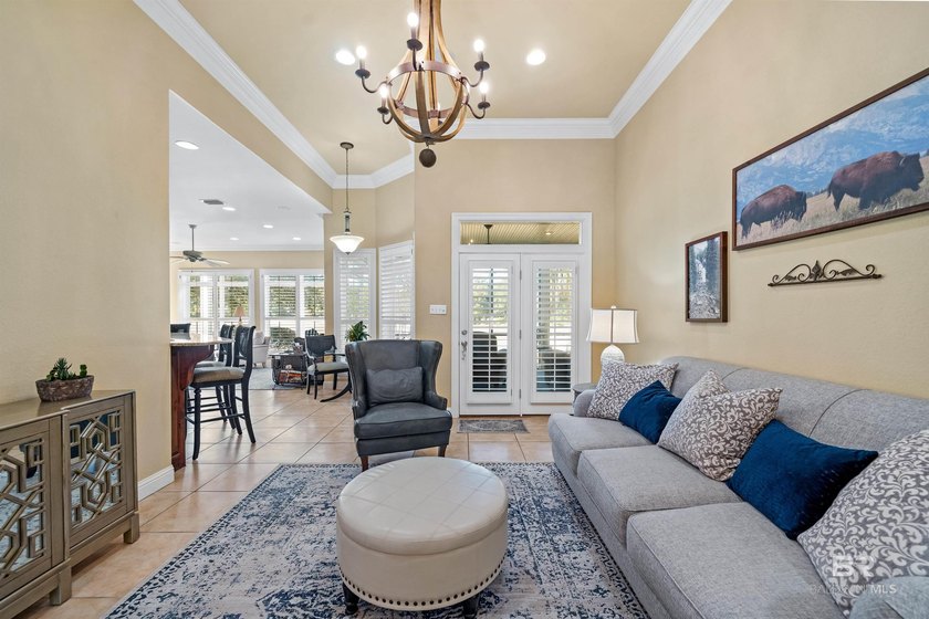 Welcome to 331 Peninsula Blvd, Where Every Day Feels Like - photo 13