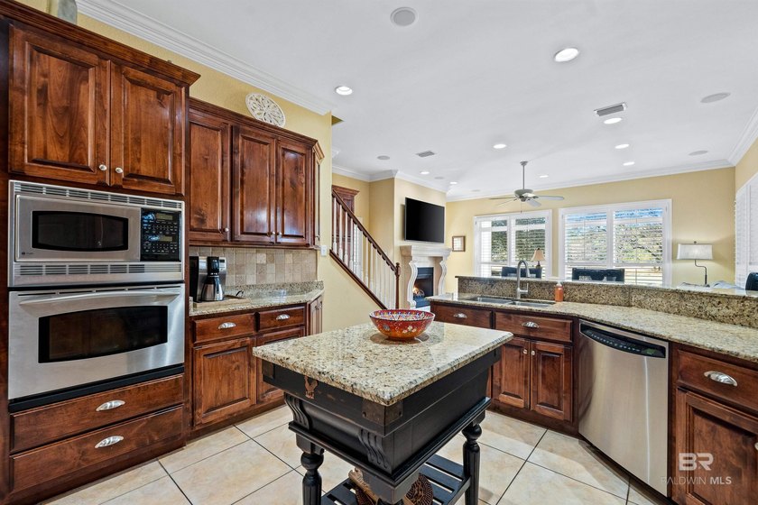 Welcome to 331 Peninsula Blvd, Where Every Day Feels Like - photo 19
