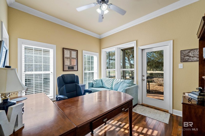 Welcome to 331 Peninsula Blvd, Where Every Day Feels Like - photo 22