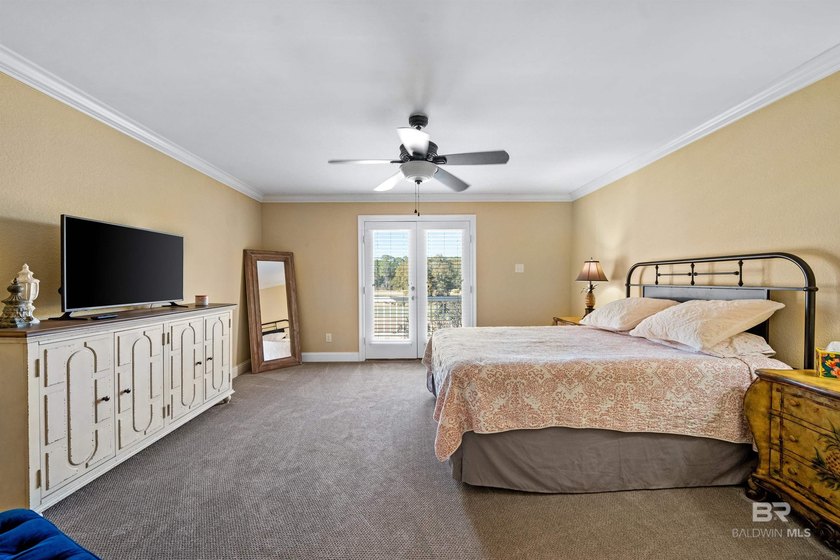 Welcome to 331 Peninsula Blvd, Where Every Day Feels Like - photo 24