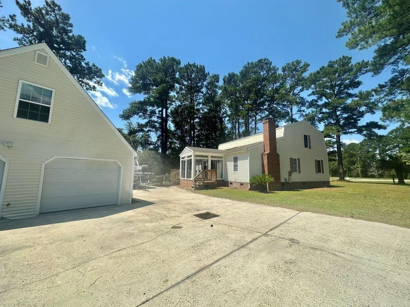 Welcome to your own private retreat in the heart of Longs and 6 - photo 3
