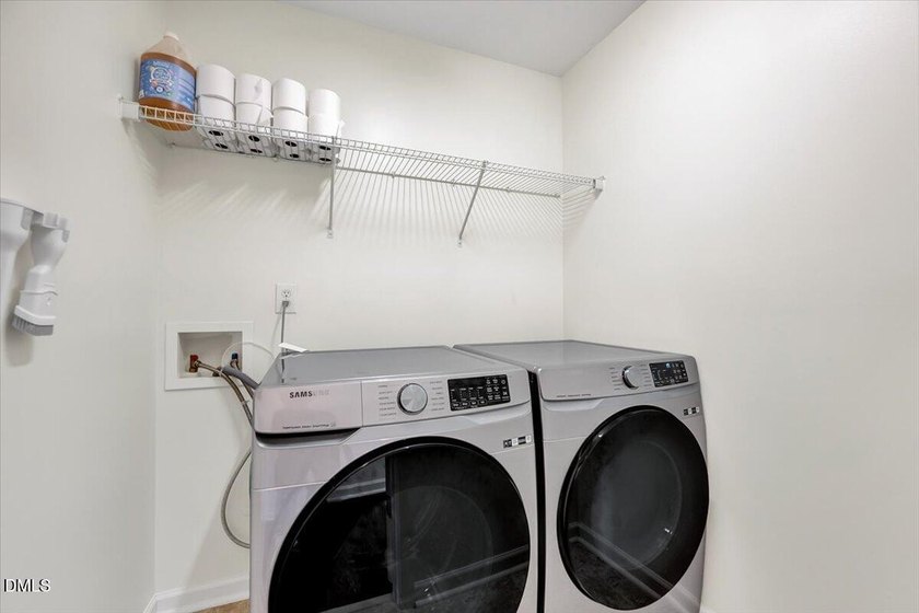 Welcome to this beautifully updated and well-maintained Apex - photo 16