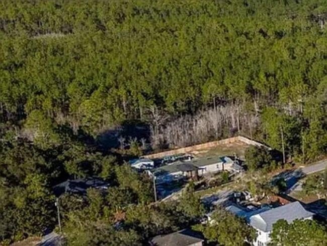 $544,900 home on an estate-sized double lot (.6 acres). Enjoy - photo 31