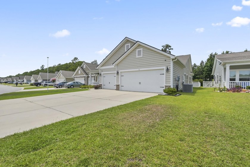 Welcome to the Muirwood model 3 bedroom 2 bath home located in - photo 2