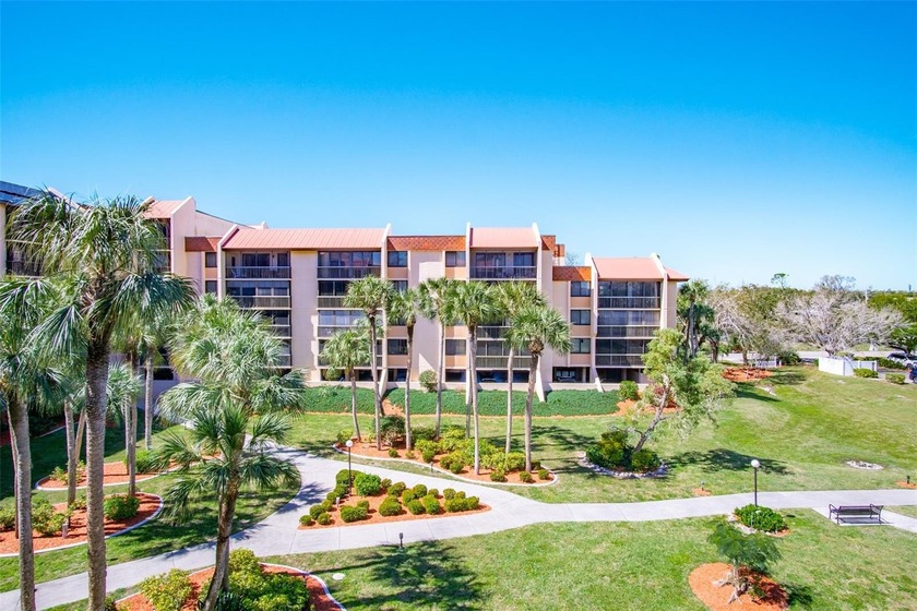 Virtually Staged. Welcome to Promenades West, one of Port - photo 4