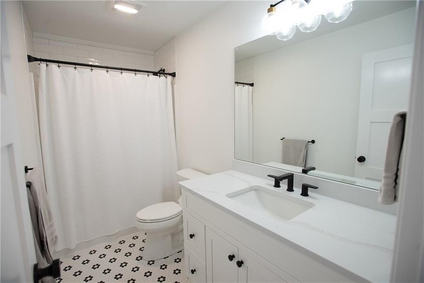 New home build in Prescott Point. Move in ready for August 2026 - photo 2