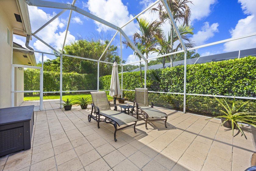 Impeccably maintained, this beautifully renovated home offers - photo 52