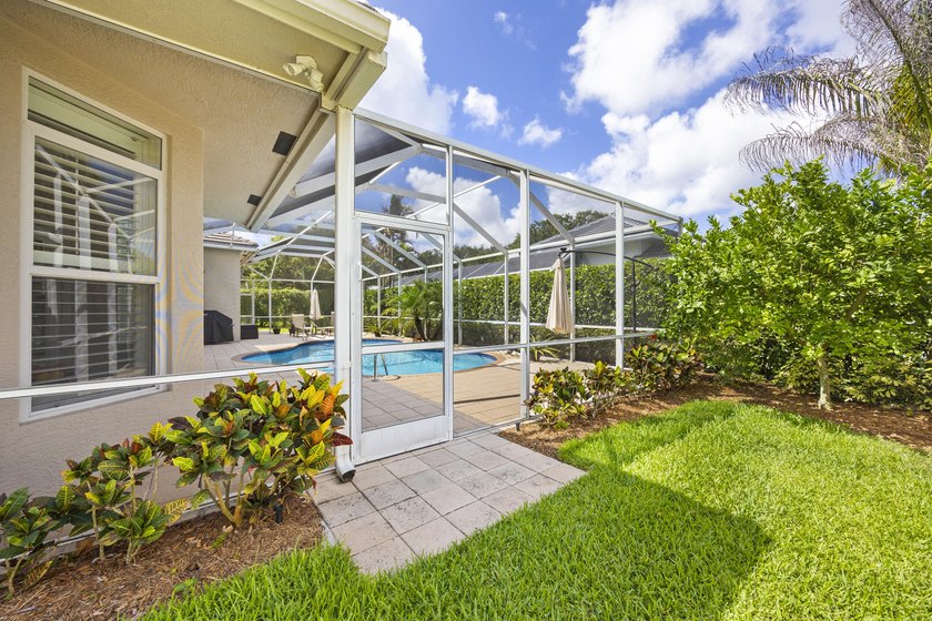 Impeccably maintained, this beautifully renovated home offers - photo 54