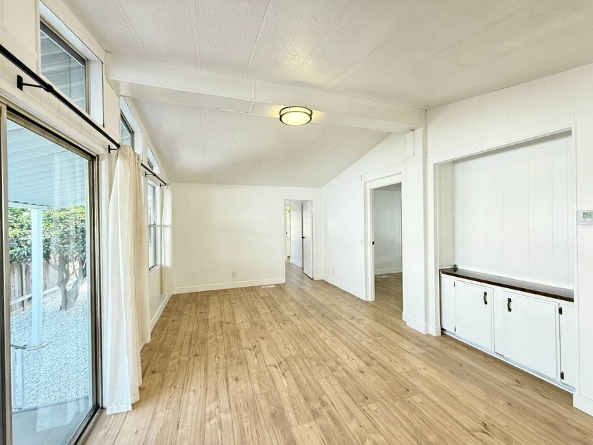 Discover exceptional value and modern comfort in this - photo 15