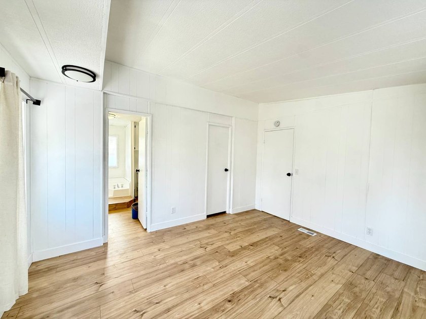 Discover exceptional value and modern comfort in this - photo 23