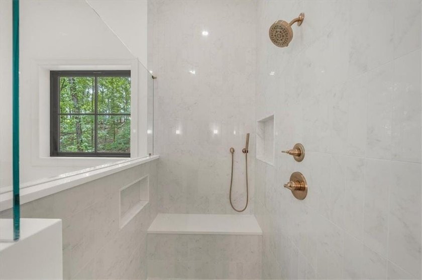 MOVE-IN-READY NEW CONSTRUCTION HOME ON 1.34 ACRES by 74 Luxury - photo 30