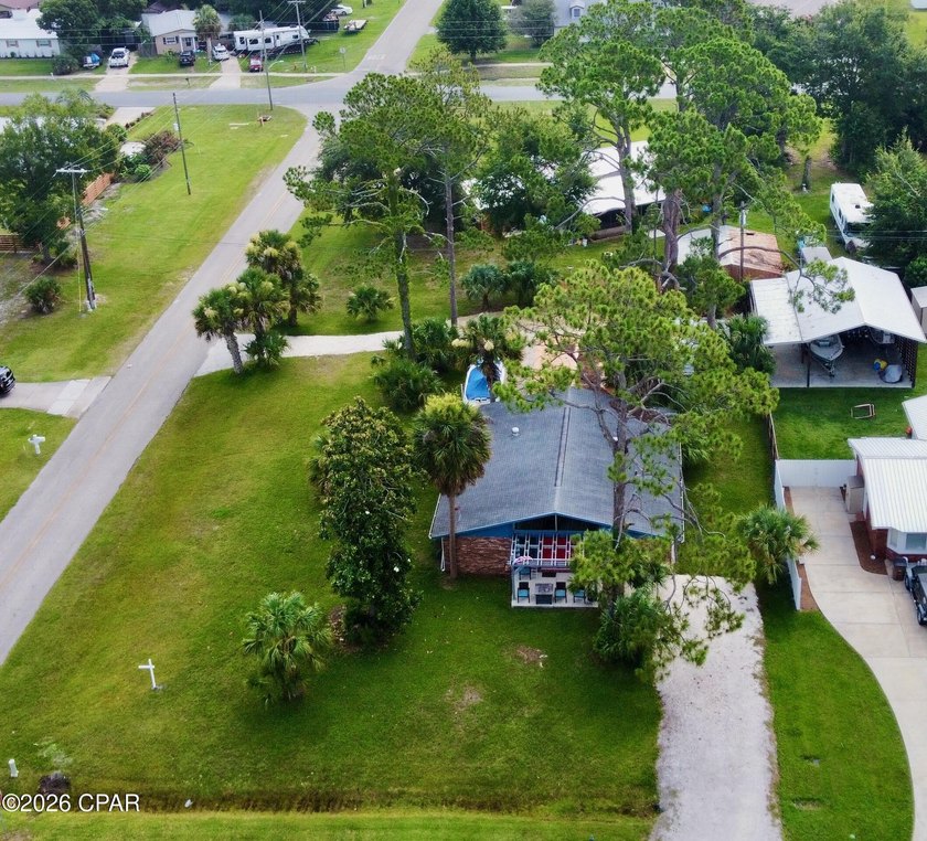Welcome to 2001 Palm Boulevard, where coastal convenience meets - photo 33